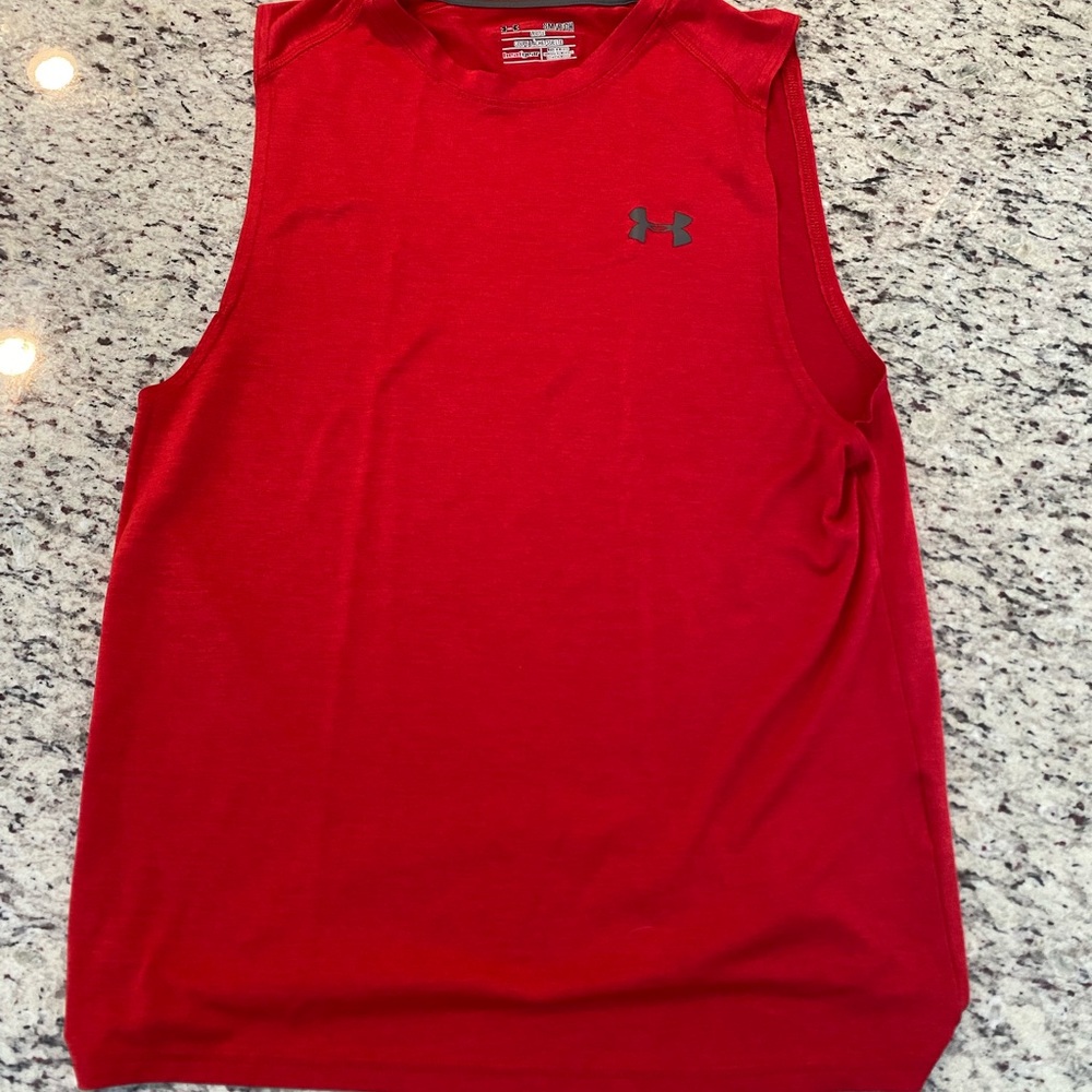 Under Armour Workout Shirts